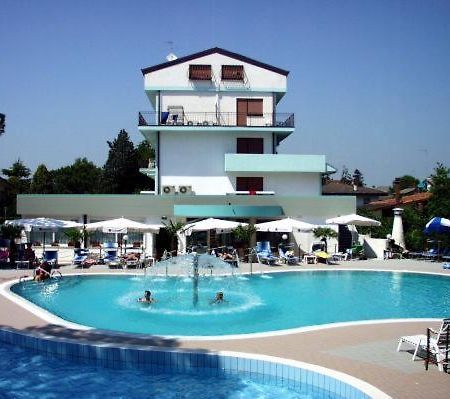Oasi Verde Lido di Jesolo Luaran gambar